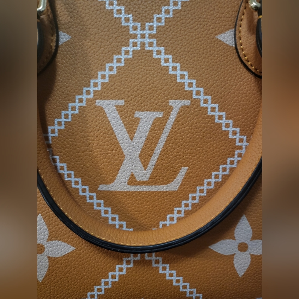 Bag - Picture 5 of 13